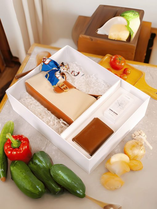 Set quà tặng túi xách ĐÚNG LỜI LaCamie Combo TX5A0507 - Ảnh 3
