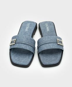 Dép Nữ Quai Ngang Đính Đá LA CAMIE DB5B0114– Trẻ Trung, Thanh Lịch Và Nổi Bật