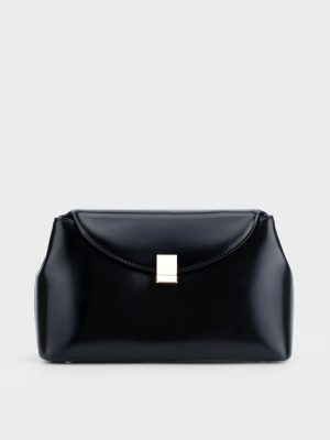 Túi đeo vai nắp cong flap màu đen, khóa vuông mạ vàng – TX5A0806.