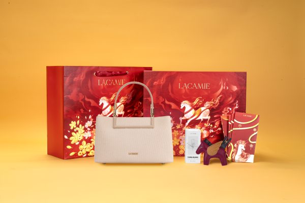 Combo Set Quà Tết Đủ Đầy Sang Trọng - Túi Xách Tote Canvas Phối Da TX5A0802 La Camie